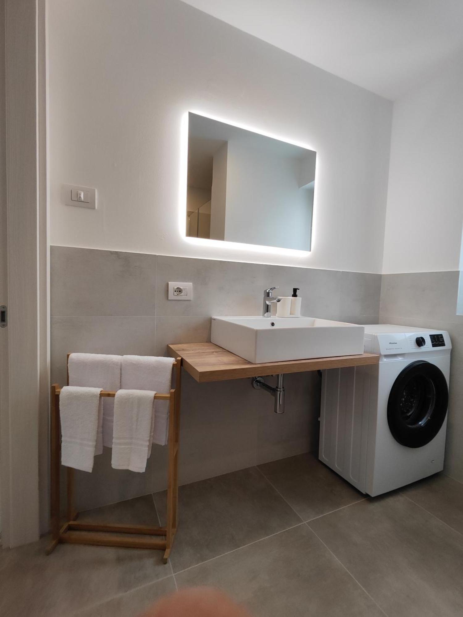 Oasi Degli Ulivi Apartment Riva del Garda Ngoại thất bức ảnh