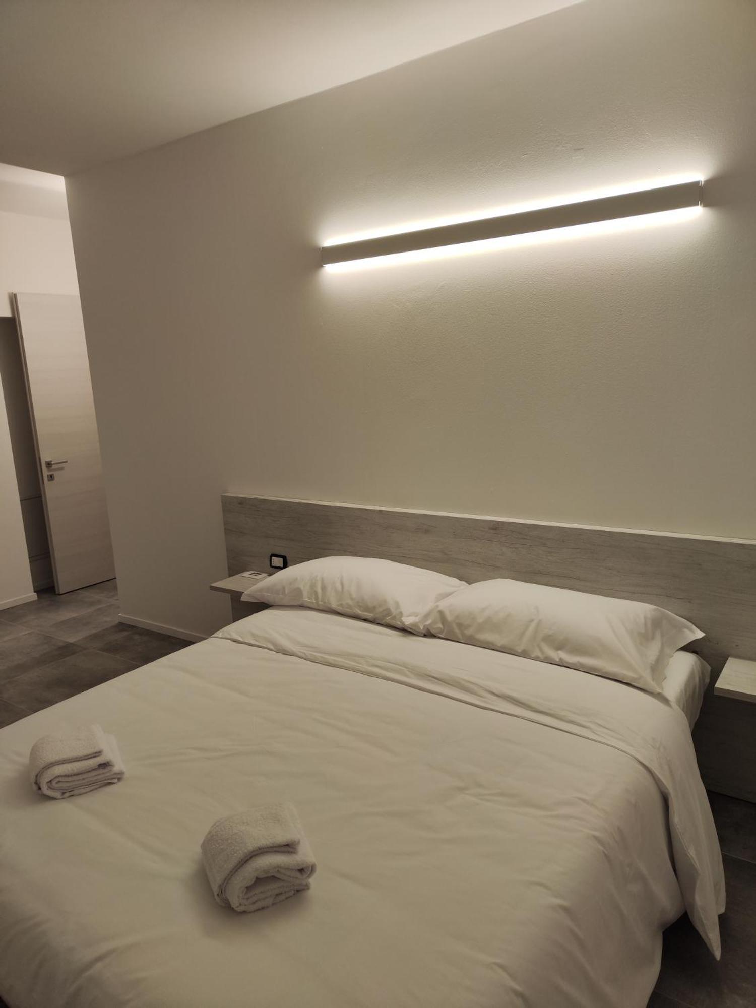 Oasi Degli Ulivi Apartment Riva del Garda Ngoại thất bức ảnh