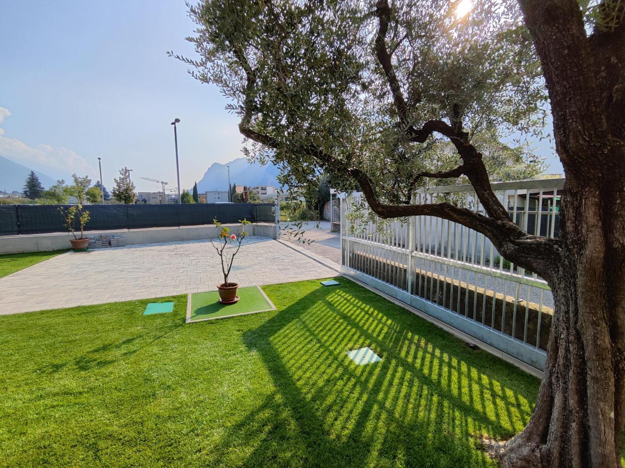 Oasi Degli Ulivi Apartment Riva del Garda Ngoại thất bức ảnh